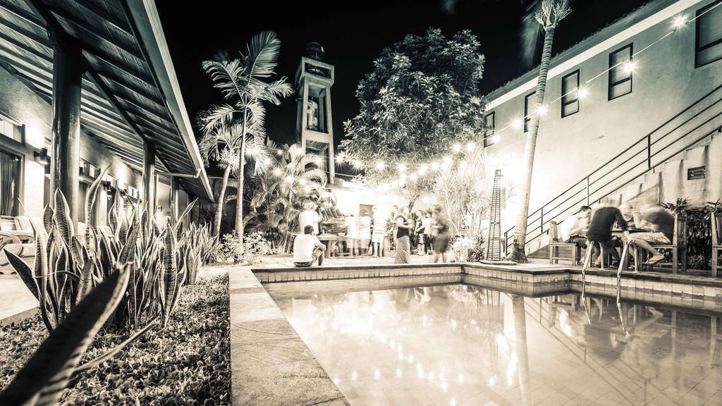 Kayun Hostel Legian Quarto foto