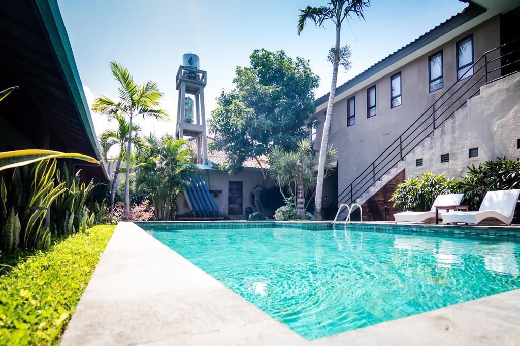 Kayun Hostel Legian Quarto foto
